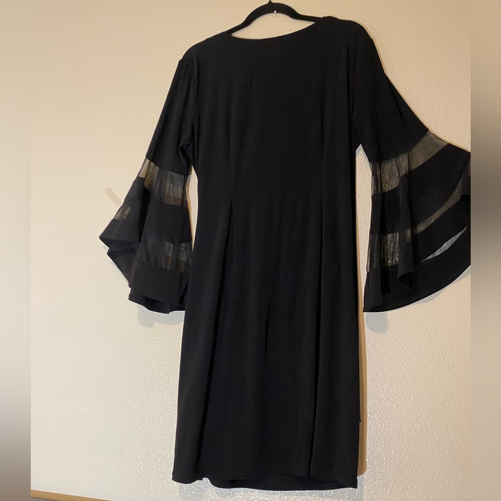 R&M Richards Black Dress with Sheer Flared Sleeves Size 16 - Picture 4 of 9